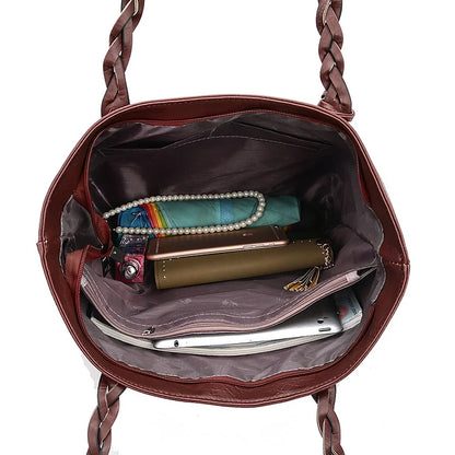 Gertraud - Simple and Customized Crossbody Bag with Large Capacity