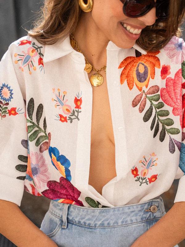 Carla - Floral Print Short-Sleeved Shirt