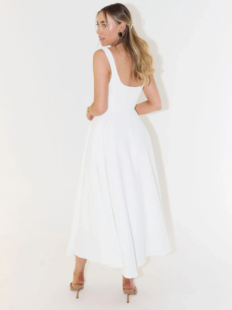 Scarlett Grace | Elegant Maxi dress