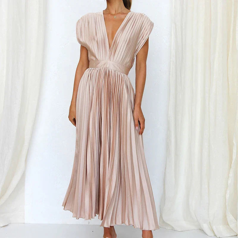 Hedwig - Elegant sleeveless dress