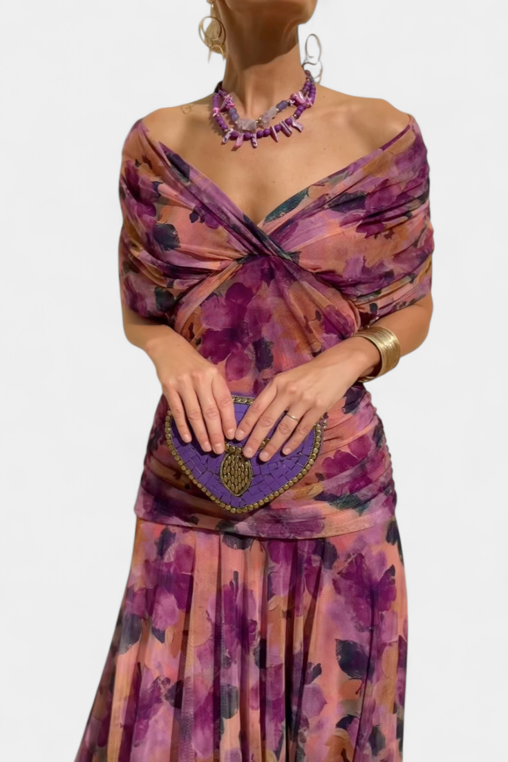 Alondra - Long Dress with Floral Print and V-Neckline