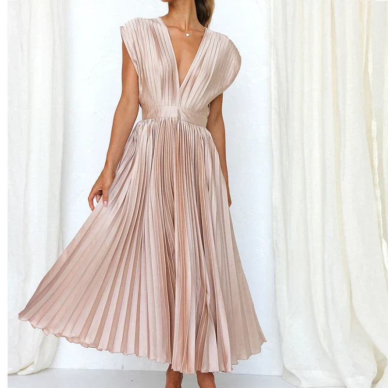 Hedwig - Elegant sleeveless dress