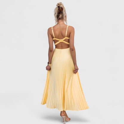 Énora | Yellow pleated dress with V-neck