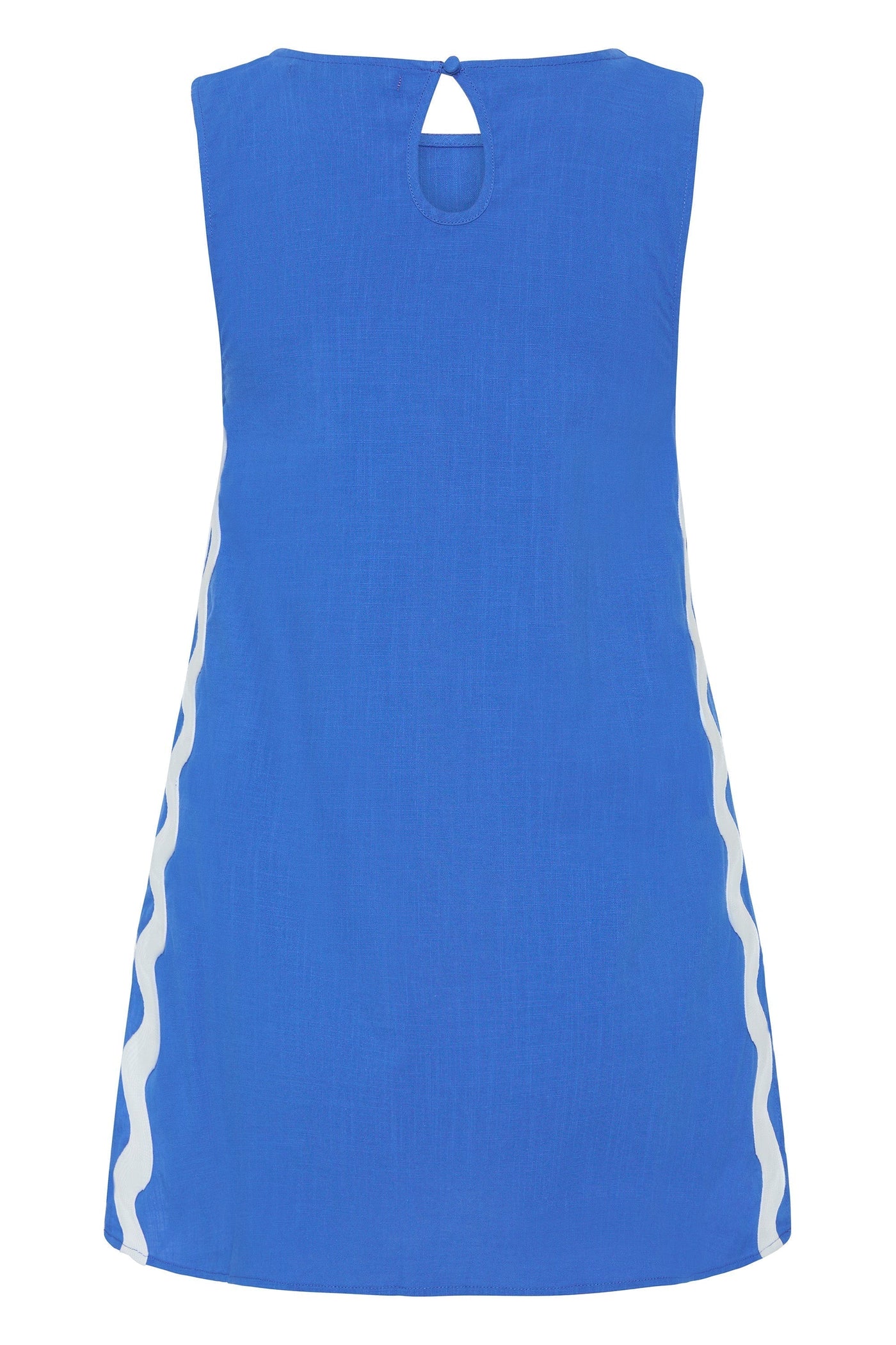 Tash – Embroidered Set with Raised Waves