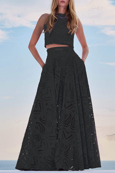 Two-Piece Set with Embroidery and High-Waisted Skirt with Pockets
