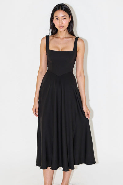 NOMI™ | Midi dress with square neckline