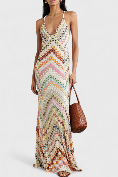 Agustina - Long Lace Dress with V-Neckline and Zigzag Motif